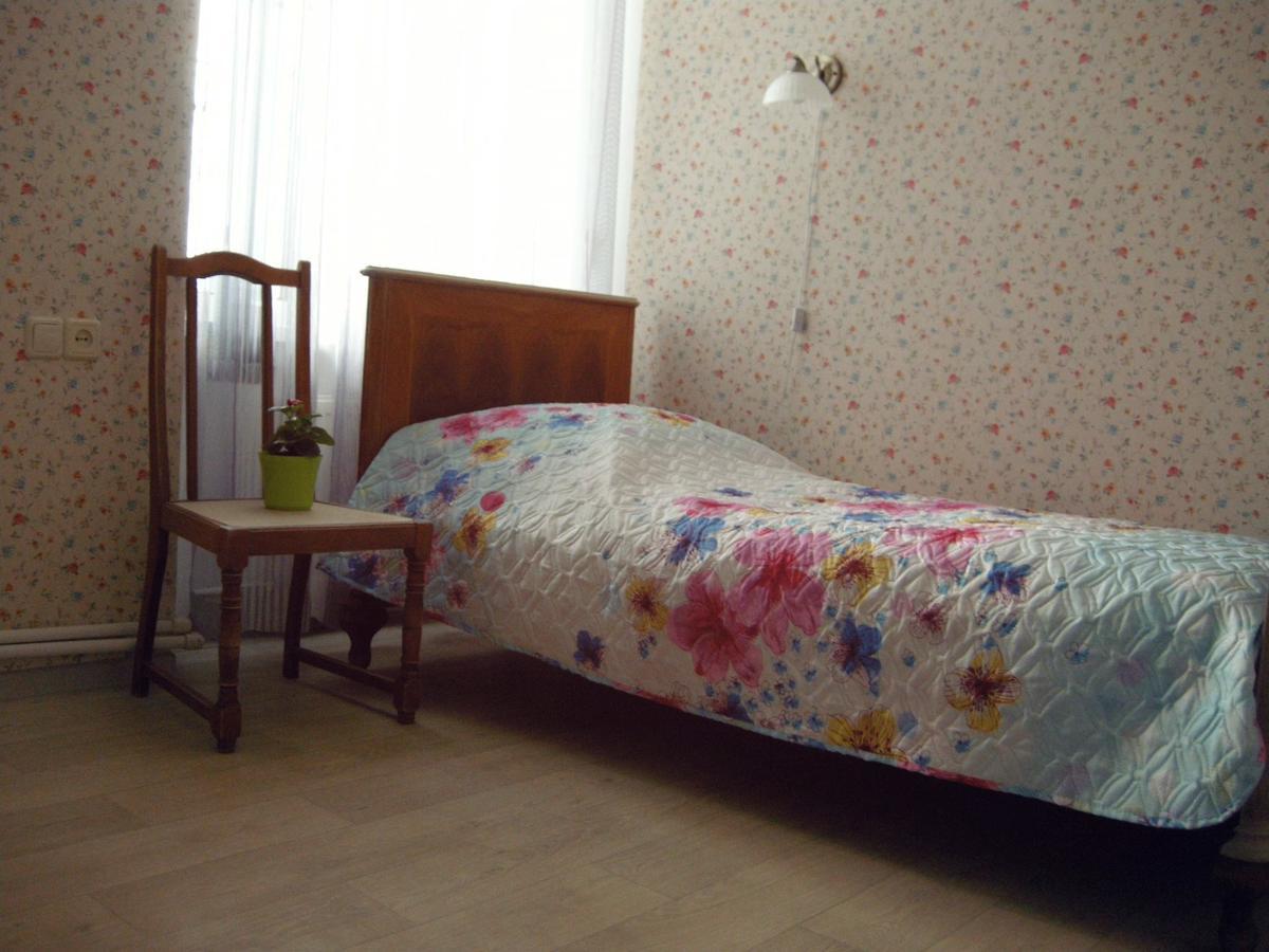 Tapki Hostel Odessa Exterior photo